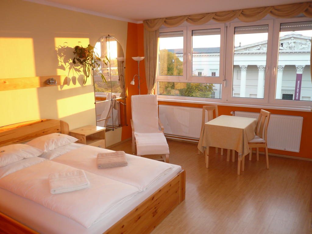 Museum View Apartment Budapest Room photo